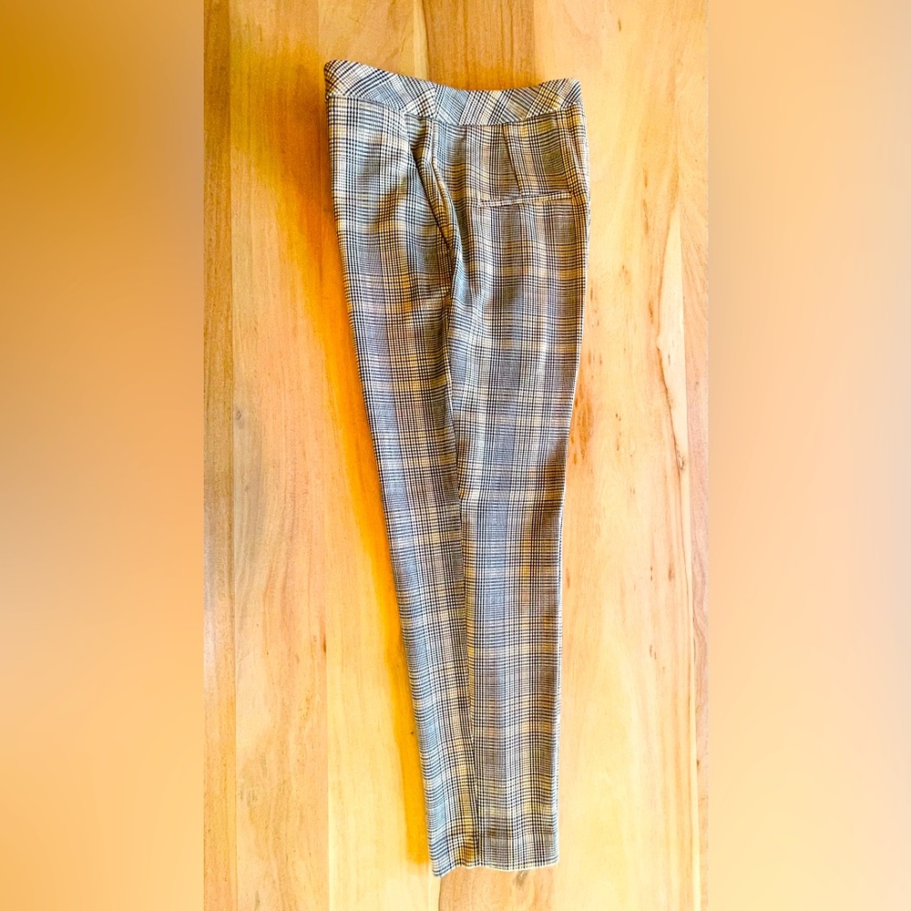 H&M pants light brown and black